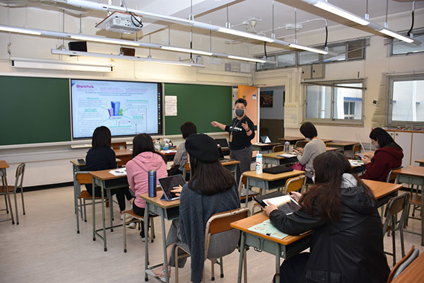 香港道教联合会邓显纪念中学_15