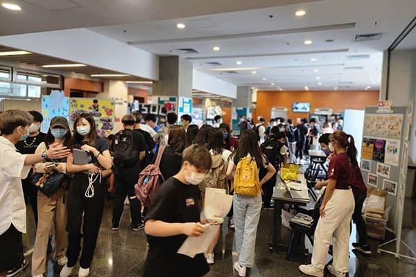 香港专上学院_6