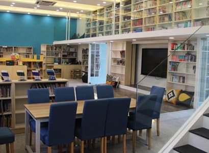 孔教学院大成小学-图书馆