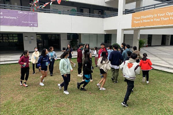 香港李宝椿联合世界书院_11