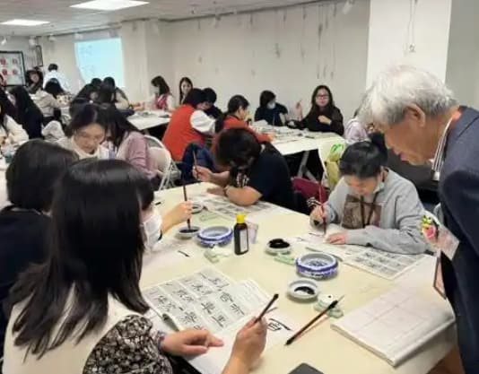 港大医学院今年收30名IB状元 人数创新高 首批「第二学位」医科生有剑桥等名校生