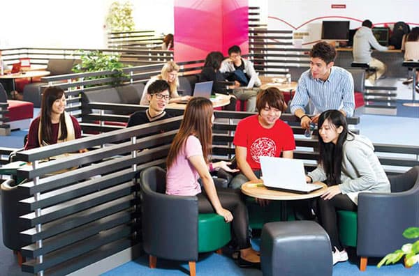 香港浸会大学国际学院_8